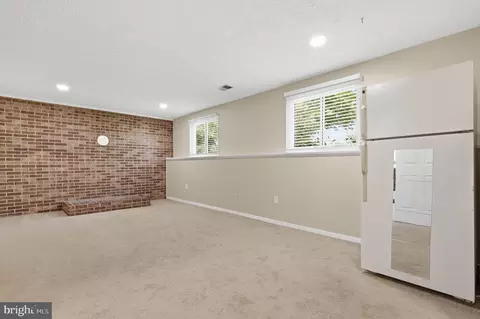 Living - 5690 Pebble Dr, Frederick, MD 21703 photo 6 of 7