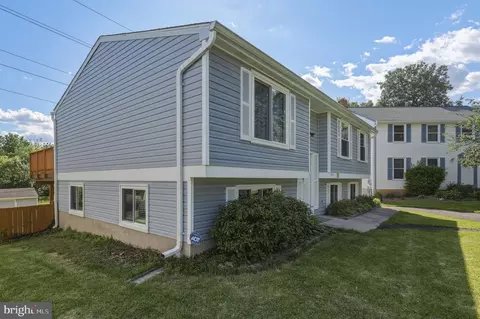 Exterior - 5690 Pebble Dr, Frederick, MD 21703 photo 10 of 13
