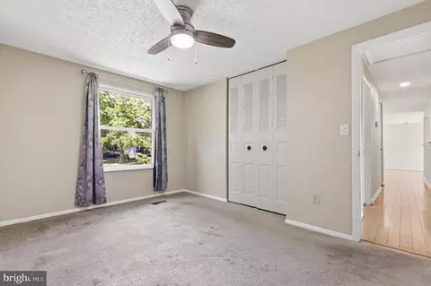 Bedroom - 5690 Pebble Dr, Frederick, MD 21703 photo 5 of 9