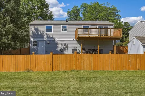 Exterior - 5690 Pebble Dr, Frederick, MD 21703 photo 5 of 13