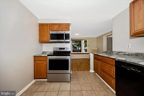 Kitchen - 1201 Conewago Dr, Frederick, MD 21702 photo 5 of 5