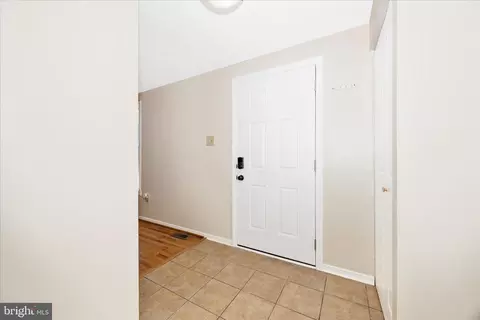 Entry Way - 1201 Conewago Dr, Frederick, MD 21702 photo 1 of 3