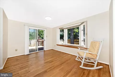 Living - 1201 Conewago Dr, Frederick, MD 21702 photo 6 of 9