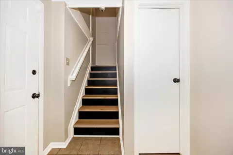 Entry Way - 1201 Conewago Dr, Frederick, MD 21702 photo 3 of 3