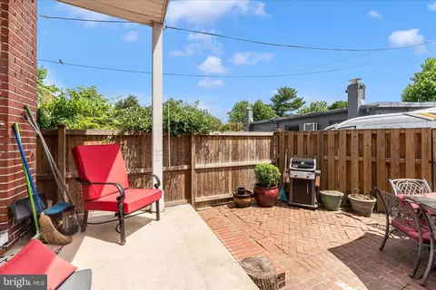 Exterior - 276 W 5th St, Frederick, MD 21701 photo 8 of 11