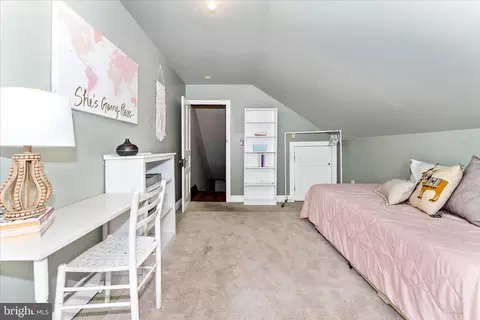 Bedroom - 276 W 5th St, Frederick, MD 21701 photo 11 of 12