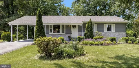8914 Gloria Ave, Middletown, MD 21769