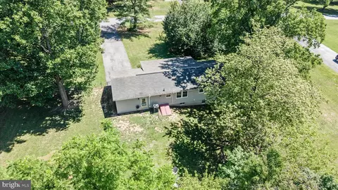 View/Area - 6901 Trout Ln, Frederick, MD 21702 photo 2 of 12