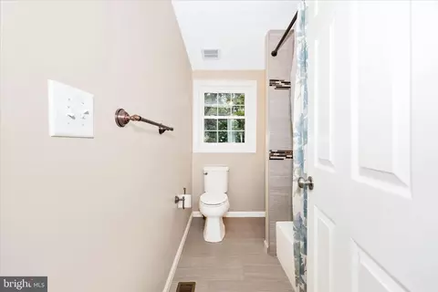 Entry Way - 6901 Trout Ln, Frederick, MD 21702 photo 7 of 7