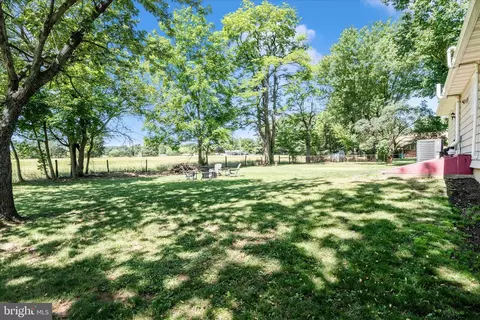 Exterior - 6901 Trout Ln, Frederick, MD 21702 photo 11 of 16