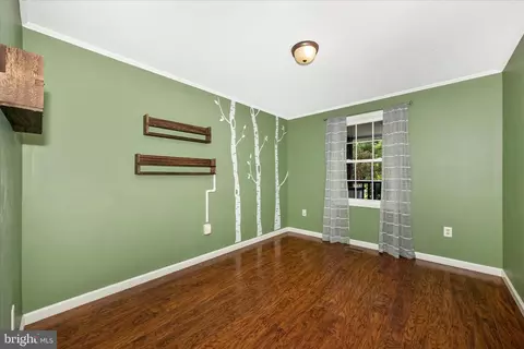 Bedroom - 6901 Trout Ln, Frederick, MD 21702 photo 2 of 3