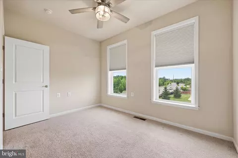 Bedroom - 1090 Holden Rd, Frederick, MD 21701 photo 3 of 6