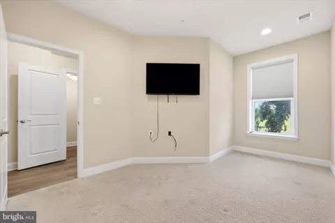 Bedroom - 1090 Holden Rd, Frederick, MD 21701 photo 5 of 6