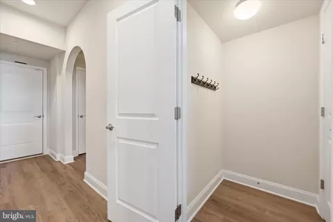 Entry Way - 1090 Holden Rd, Frederick, MD 21701 photo 16 of 16