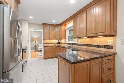 Kitchen - 6806 Falstone Dr, Frederick, MD 21702 photo 1 of 5
