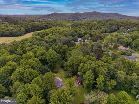 View/Area - 8323 Sharon Dr, Frederick, MD 21704 photo 4 of 4