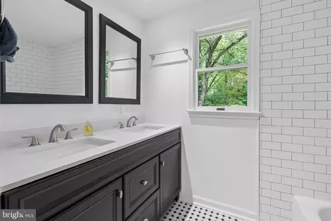 Bath - 8323 Sharon Dr, Frederick, MD 21704 photo 1 of 3