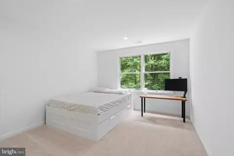 Bedroom - 8323 Sharon Dr, Frederick, MD 21704 photo 1 of 3