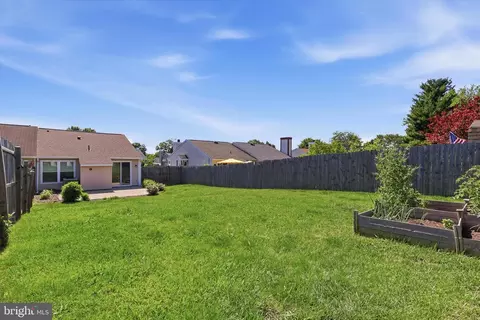 Exterior - 819 Chadwick Cir, Frederick, MD 21701 photo 6 of 7