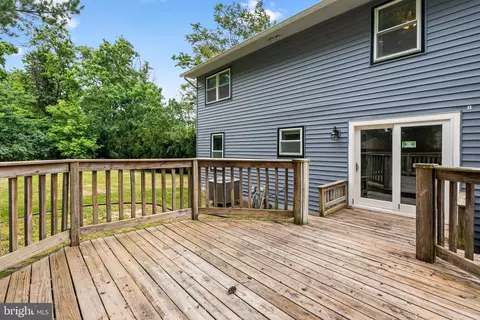 Exterior - 1412 Rollinghouse Dr, Frederick, MD 21703 photo 5 of 13