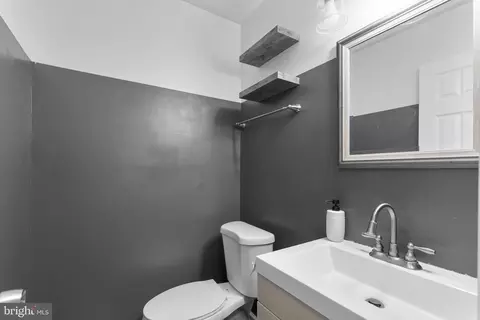 Bath - 1412 Rollinghouse Dr, Frederick, MD 21703 photo 1 of 3