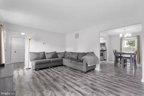 Entry Way - 1412 Rollinghouse Dr, Frederick, MD 21703 photo 1 of 5
