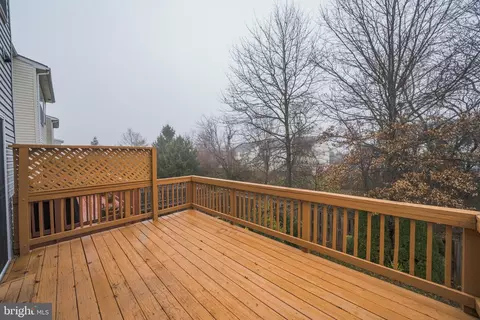 Exterior - 2574 Carrington Way, Frederick, MD 21702 photo 6 of 7