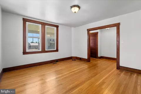 Living - 551 E Church St, Frederick, MD 21701 photo 2 of 4