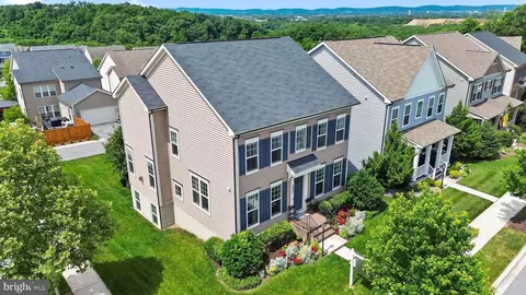 View/Area - 8421 Pine Bluff Rd, Frederick, MD 21704 photo 2 of 4