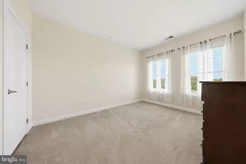 Bedroom - 9150 Kenway Ln, Frederick, MD 21704 photo 4 of 5
