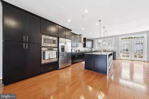 Kitchen - 9150 Kenway Ln, Frederick, MD 21704 photo 4 of 5