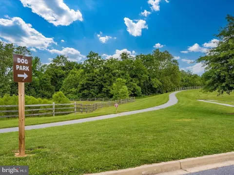 Exterior - 9150 Kenway Ln, Frederick, MD 21704 photo 12 of 12