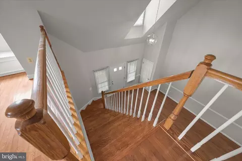 Entry Way - 900 Mclendon Dr, Frederick, MD 21702 photo 7 of 7