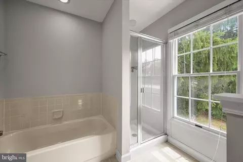 Bath - 900 Mclendon Dr, Frederick, MD 21702 photo 1 of 2