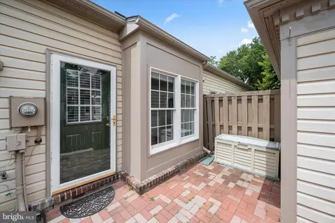 Exterior - 900 Mclendon Dr, Frederick, MD 21702 photo 5 of 13