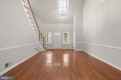 Living - 900 Mclendon Dr, Frederick, MD 21702 photo 3 of 9