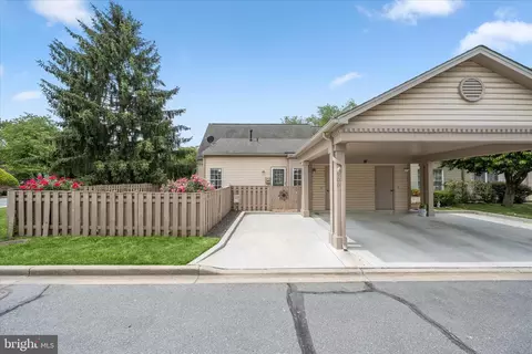 Exterior - 900 Mclendon Dr, Frederick, MD 21702 photo 7 of 13