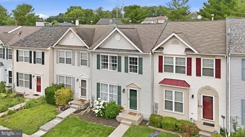 View/Area - 5624 Rockledge Ct, Frederick, MD 21703 photo 1 of 10
