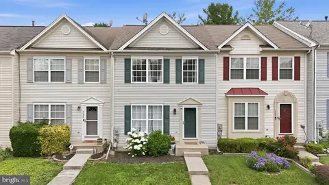Exterior - 5624 Rockledge Ct, Frederick, MD 21703 photo 9 of 14