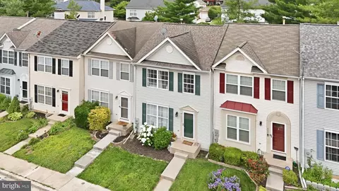 View/Area - 5624 Rockledge Ct, Frederick, MD 21703 photo 4 of 10