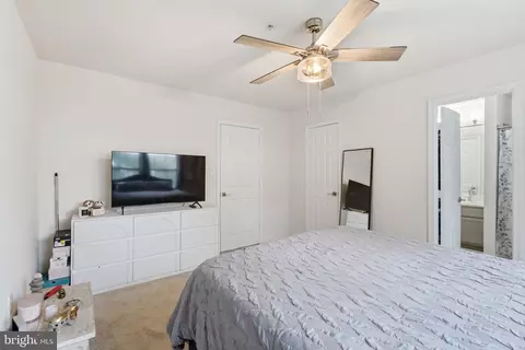 Bedroom - 5624 Rockledge Ct, Frederick, MD 21703 photo 1 of 6