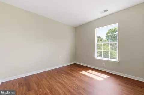 Bedroom - 612 Bushytail Dr, Frederick, MD 21703 photo 4 of 6