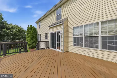 Exterior - 612 Bushytail Dr, Frederick, MD 21703 photo 10 of 12
