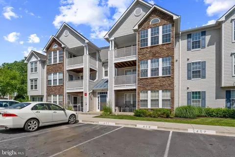 5601 Avonshire Pl #M, Frederick, MD 21703