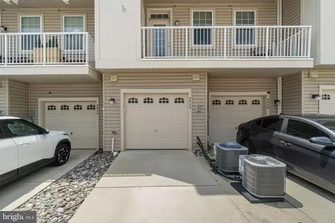 Exterior - 4922 Macdonough Pl, Frederick, MD 21703 photo 4 of 4