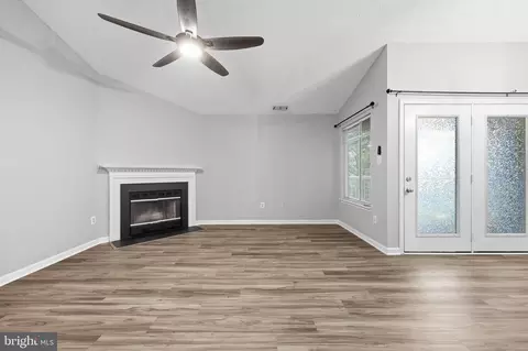 Living - 2112 Whitehall Rd #2C, Frederick, MD 21702 photo 2 of 4