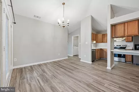 Entry Way - 2112 Whitehall Rd #2C, Frederick, MD 21702 photo 8 of 16