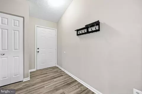 Entry Way - 2112 Whitehall Rd #2C, Frederick, MD 21702 photo 4 of 16