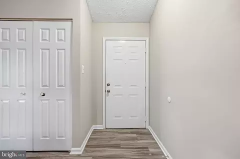 Entry Way - 2112 Whitehall Rd #2C, Frederick, MD 21702 photo 3 of 16