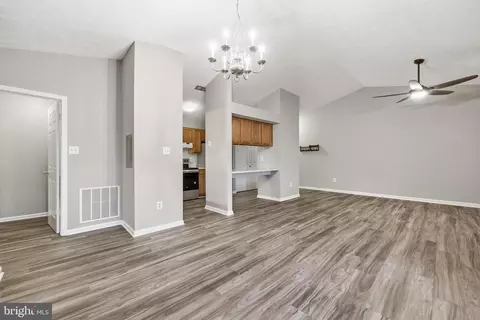 Living - 2112 Whitehall Rd #2C, Frederick, MD 21702 photo 4 of 4